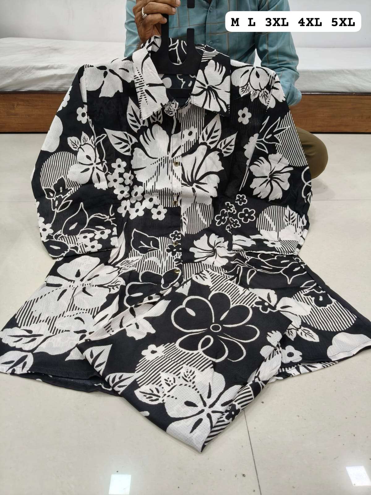 BOUTIQUE QUALITY CRUSH FANCY CORD SET FOR GIRL DAILY SIMPLE WEAR SURAT